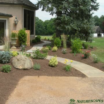 Walkway Landscaping