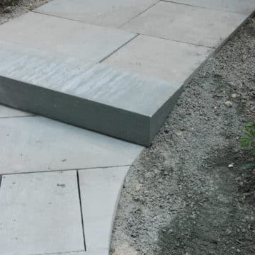 Details of Bluestone Flagstone
